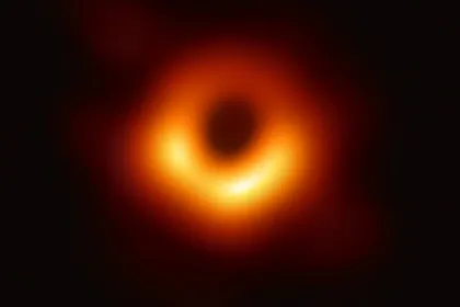 M87 星系